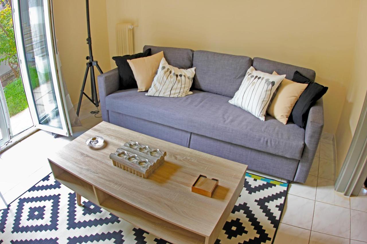Stylish City Center Garden Apartment 雅典 外观 照片